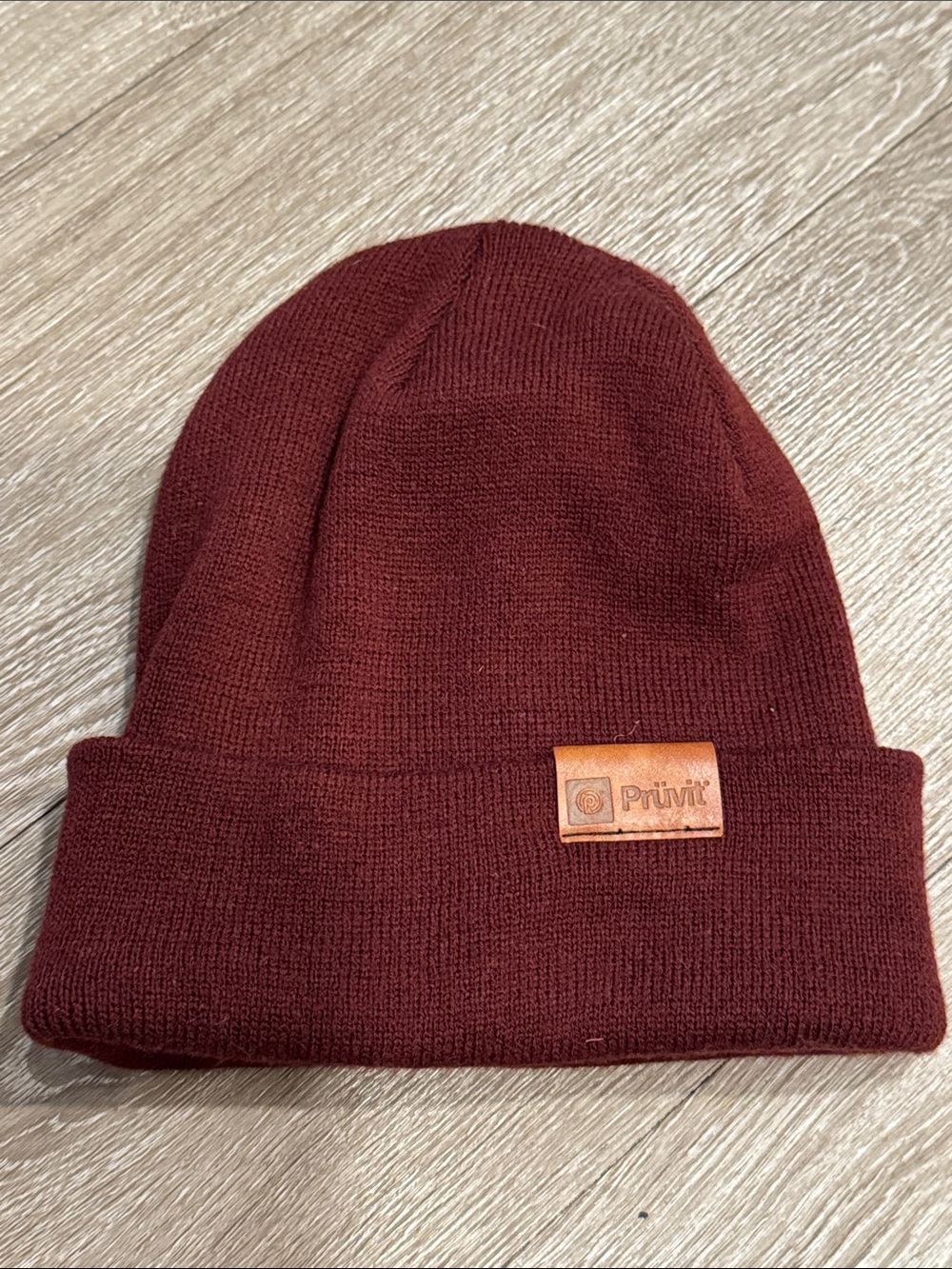 Pruvit Men's Knit Beanie - Burgundy